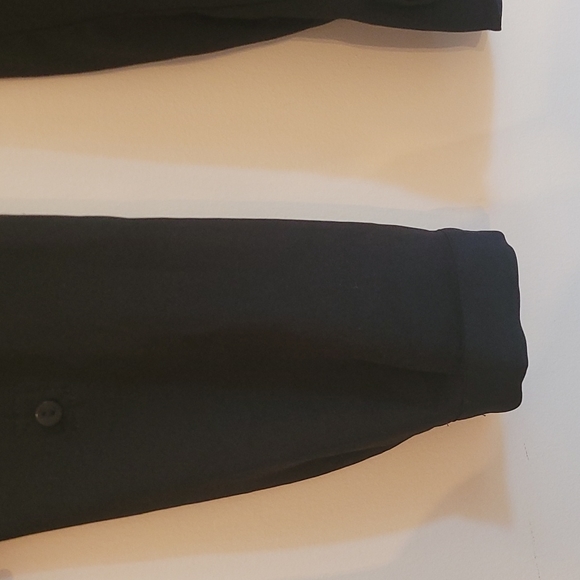 Black H&M Button-Up Work Blouse/Shirt Size 2 - Picture 2 of 2